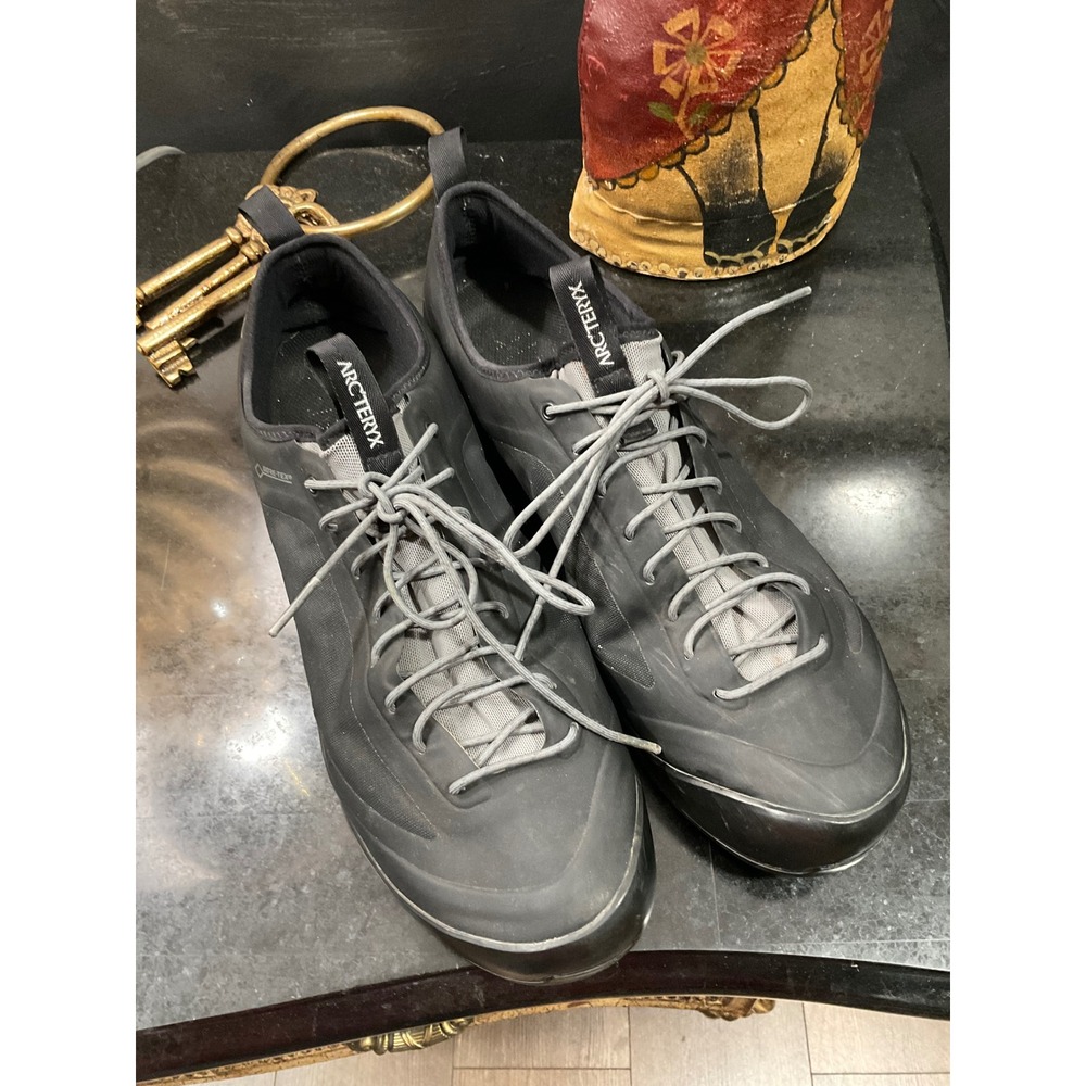 Arcteryx Acrux SL GTX Gore-Tex Approach Shoes Mens 13 Black Vibram Hiking 066755